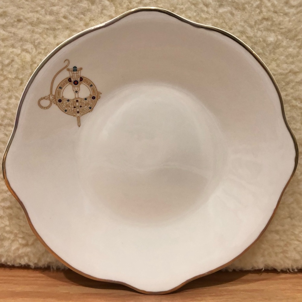 ROYAL TARA CHINA PLATE